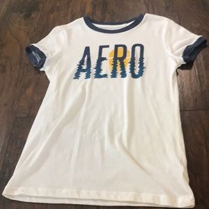 AéRopostale T-shirt size medium